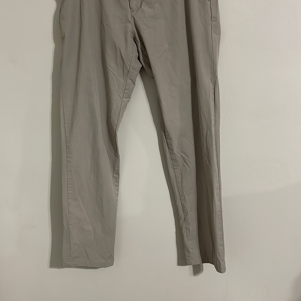 Vineyard Vines on the go pants 34x32 - Picture 6 of 9